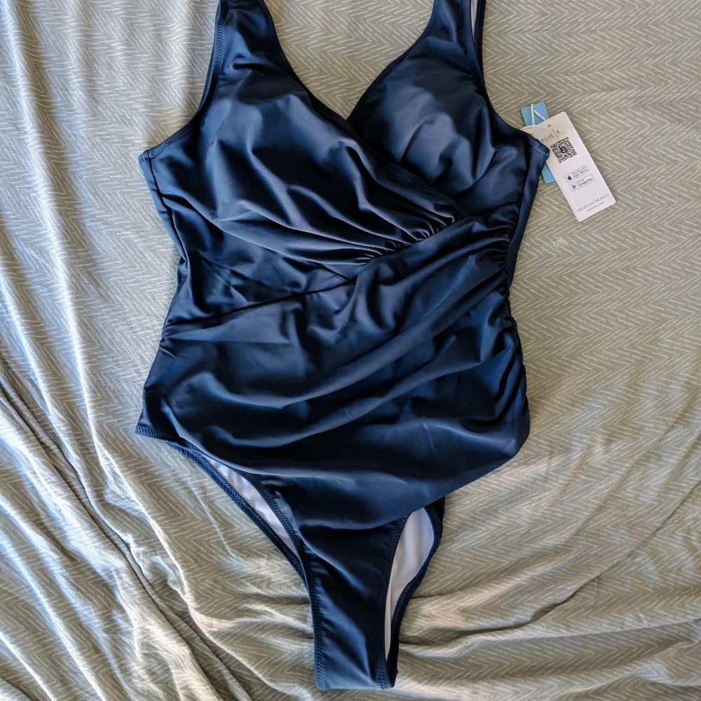 NWT Ruched Navy One-Piece Bathing Suit